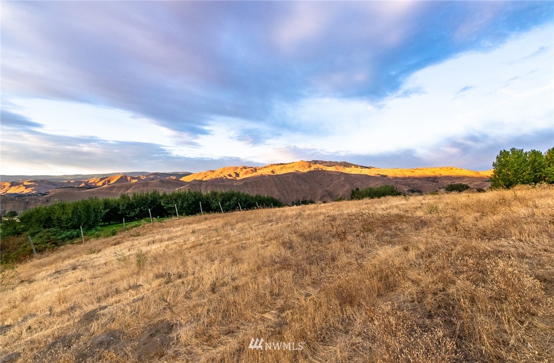 -nna Crestview Road Wenatchee, WA 98801 - Photo 13 of 20 Gallery Image 13