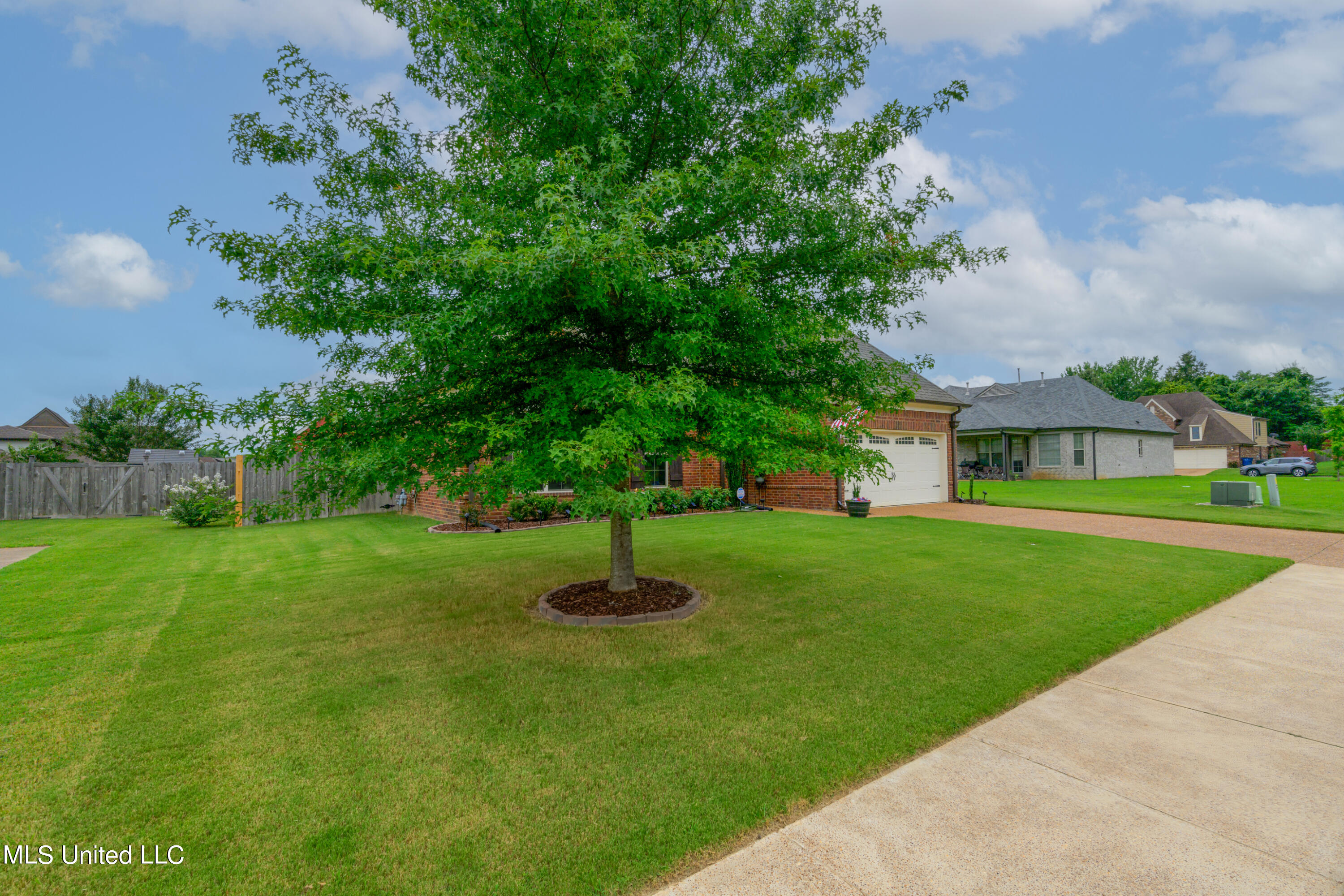 4246 Ridgemont Road Olive Branch, MS 38654 - Photo 40 of 48 4246 Ridgemont-1-3