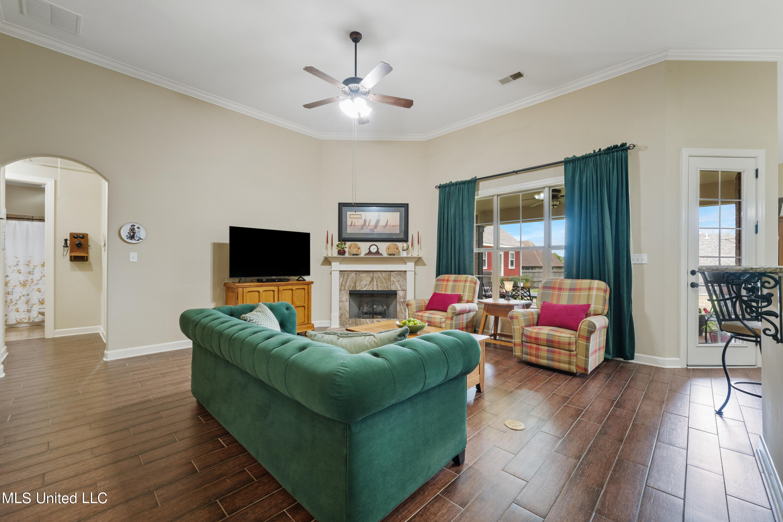 4246 Ridgemont Road Olive Branch, MS 38654 - Photo 5 of 48 4246 Ridgemont-1-14
