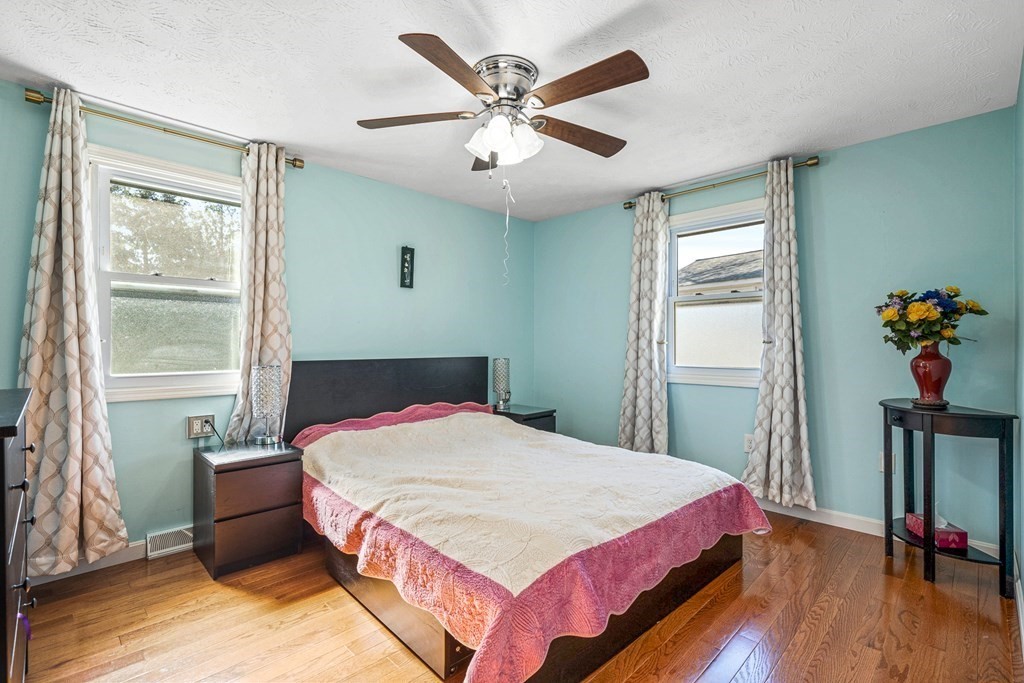 331 Totman Road Lowell, MA 01854 - Photo 20 of 36 Gallery Image 20