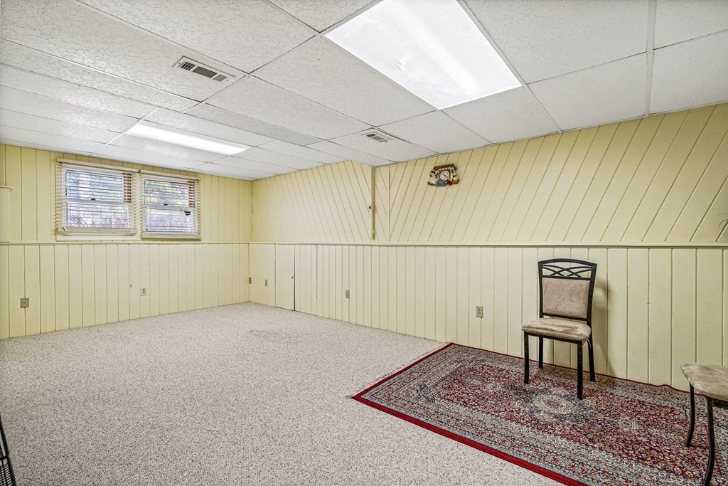 331 Totman Road Lowell, MA 01854 - Photo 26 of 36 Gallery Image 26