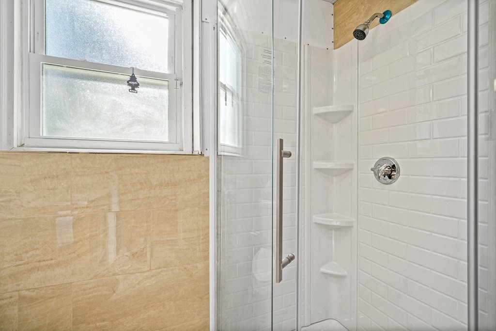 331 Totman Road Lowell, MA 01854 - Photo 31 of 36 Gallery Image 31