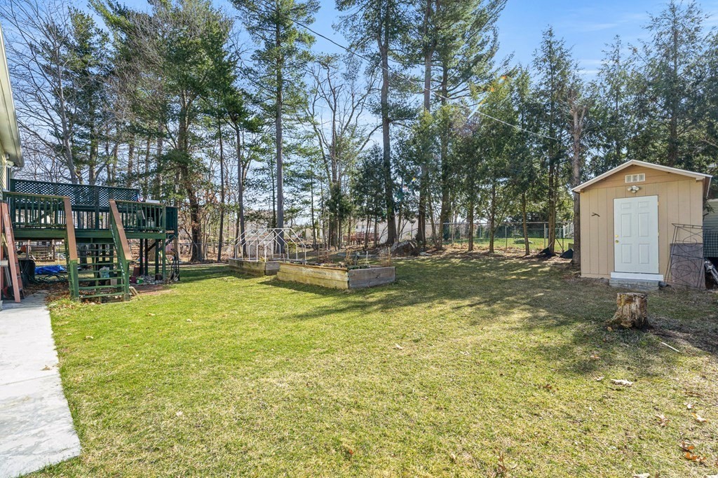 331 Totman Road Lowell, MA 01854 - Photo 35 of 36 Gallery Image 35