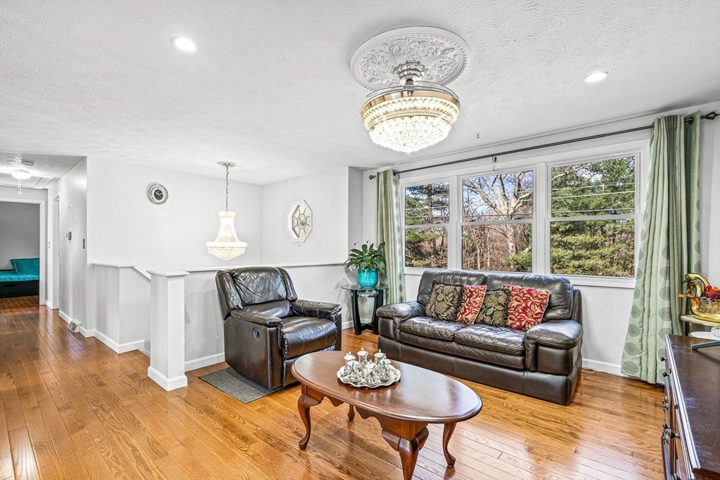 331 Totman Road Lowell, MA 01854 - Photo 8 of 36 Gallery Image 8