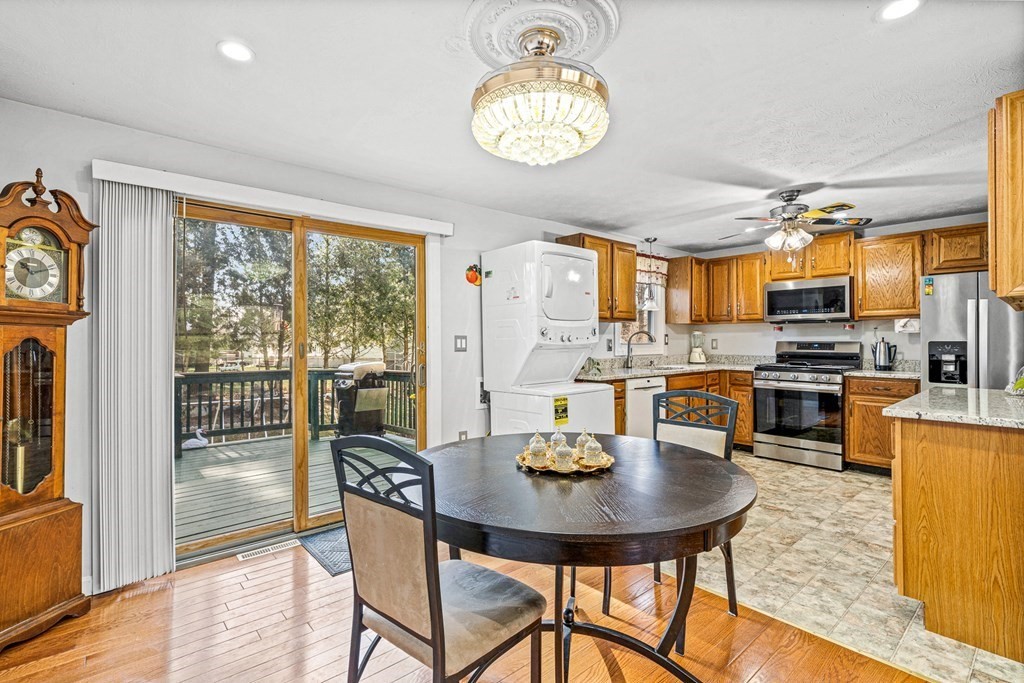 331 Totman Road Lowell, MA 01854 - Photo 9 of 36 Gallery Image 9