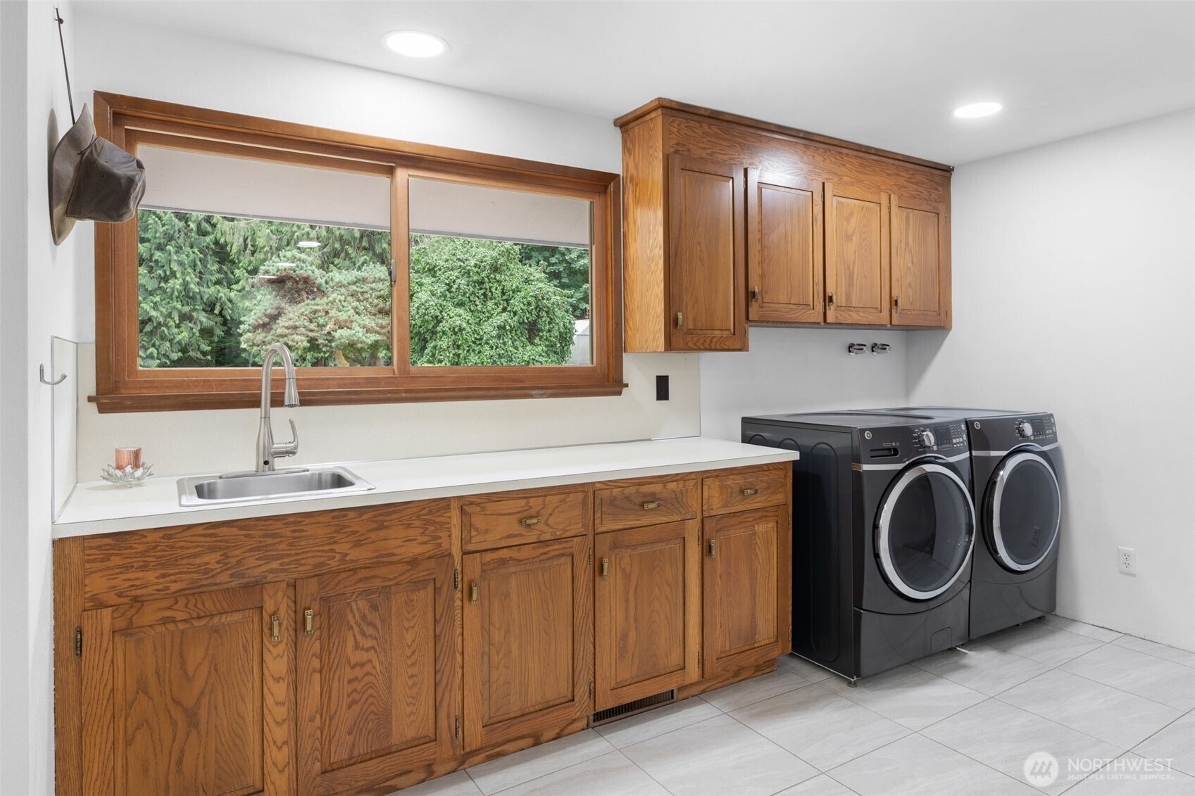 3211 Southeast Kamilche Point Road Shelton, WA 98584 - Photo 16 of 40 Gallery Image 16