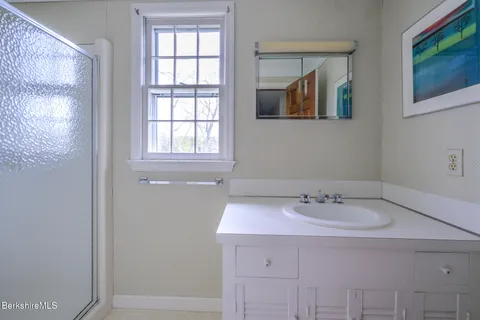 $1,595,000 | 6 Bay Lane, Sheffield, MA 01257