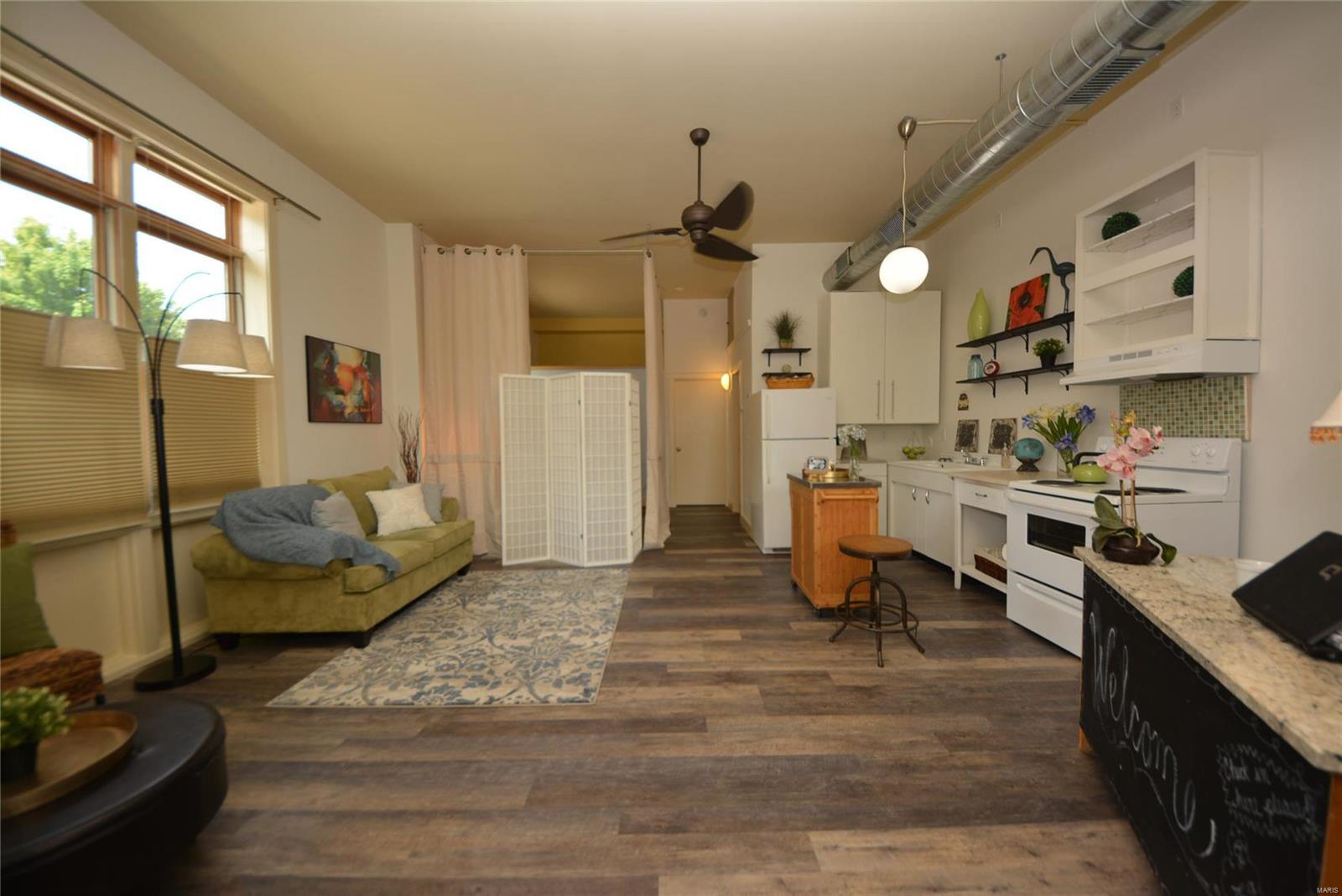 3200 Rue Royale Street, Unit 1A St. Charles, MO 63301 - Photo 2 of 29 Gallery Image 2