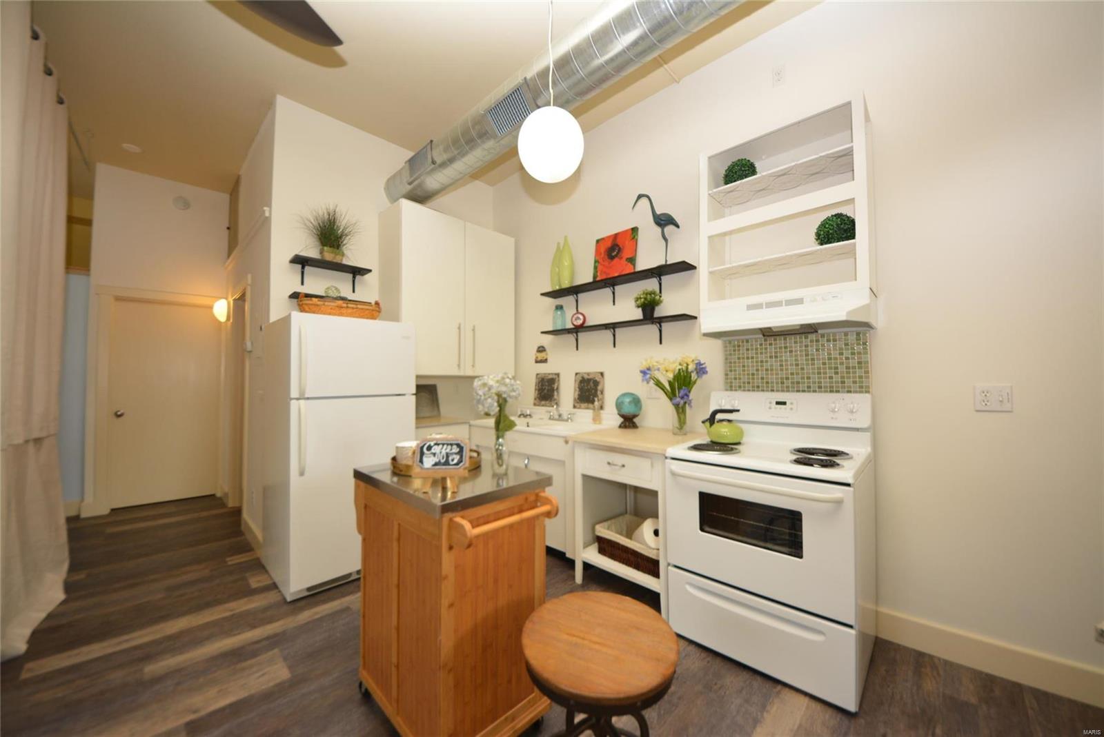 3200 Rue Royale Street, Unit 1A St. Charles, MO 63301 - Photo 8 of 29 Gallery Image 8