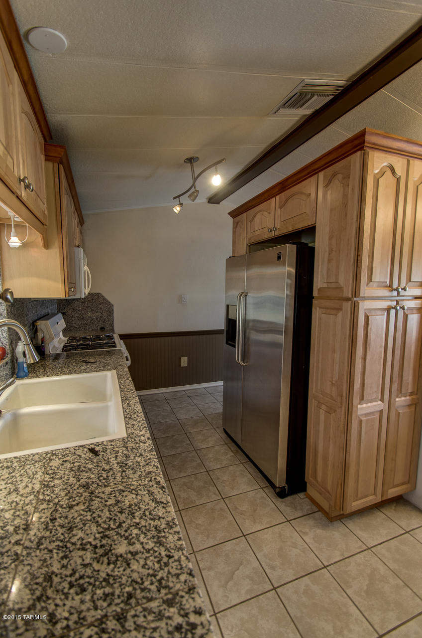 14645 North High Rock Road Tucson, AZ 85739 - Photo 17 of 38