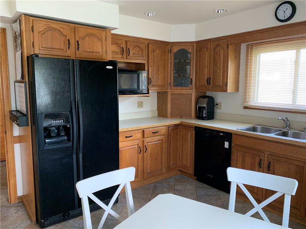 1362 Highland Road Sharon, PA 16146 - Photo 6 of 24 Gallery Image 6