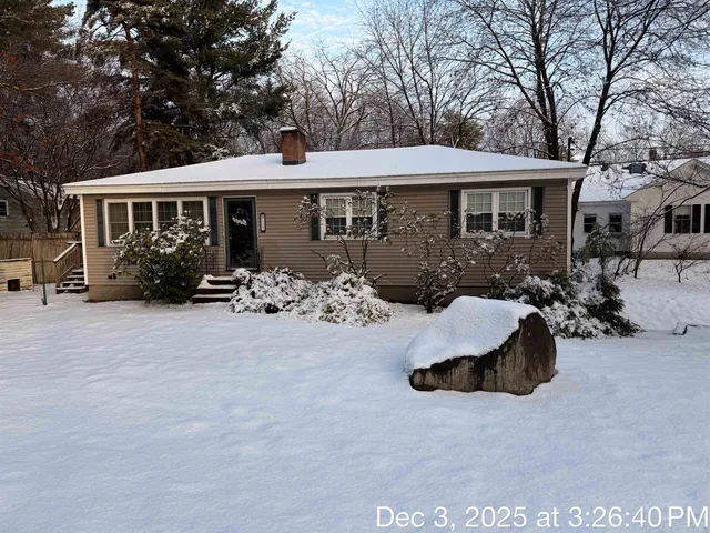 $367,500 | 117 Lawrence Road, Salem, NH 03079