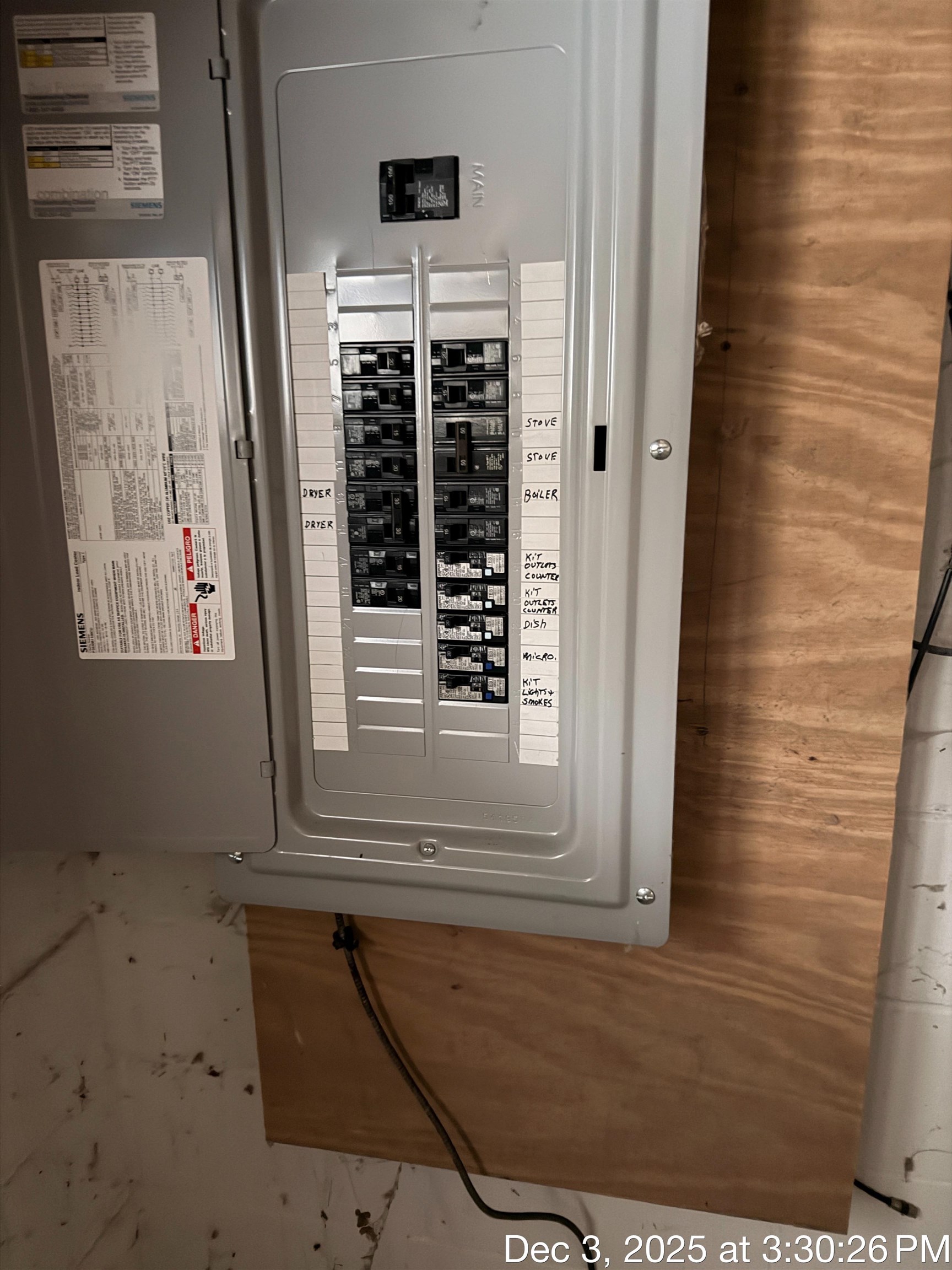 117 Lawrence Road Salem, NH 03079 - Photo 15 of 18