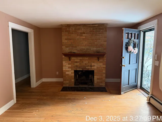 $367,500 | 117 Lawrence Road, Salem, NH 03079