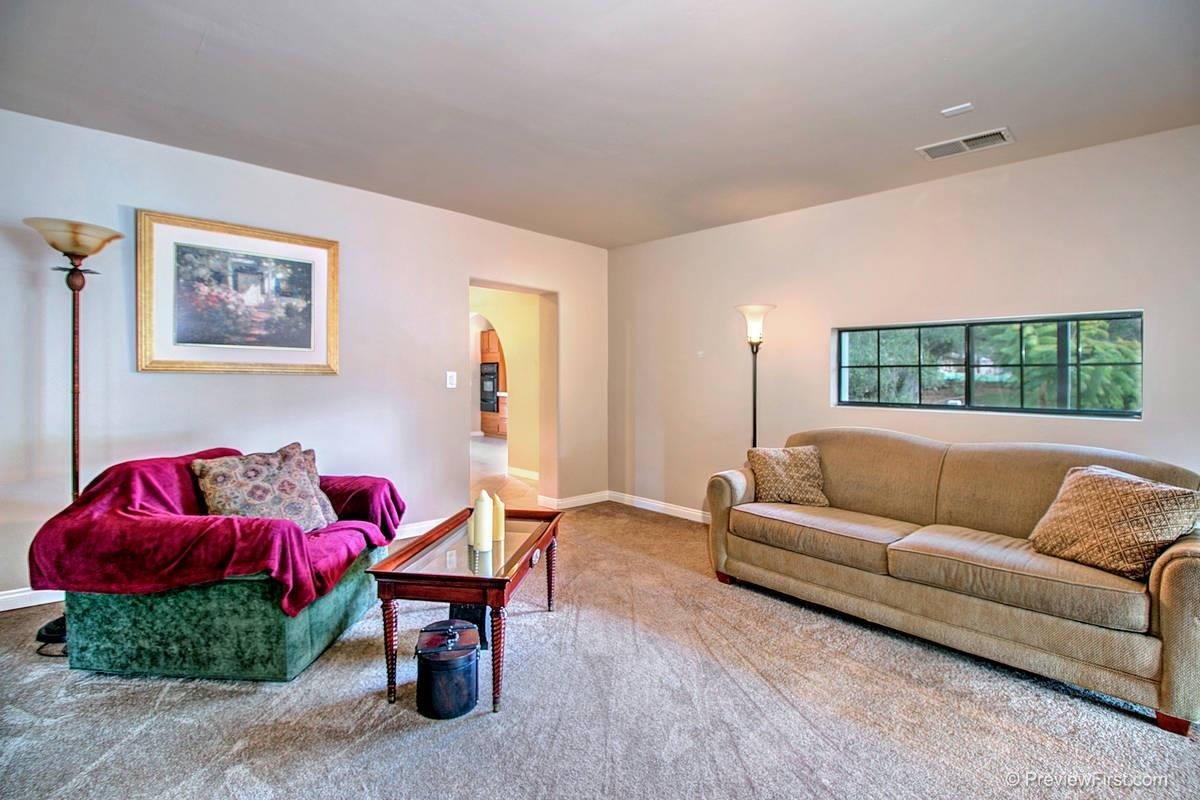 15458 Fruitvale Road Valley Center, CA 92082 - Photo 8 of 25 Gallery Image 8