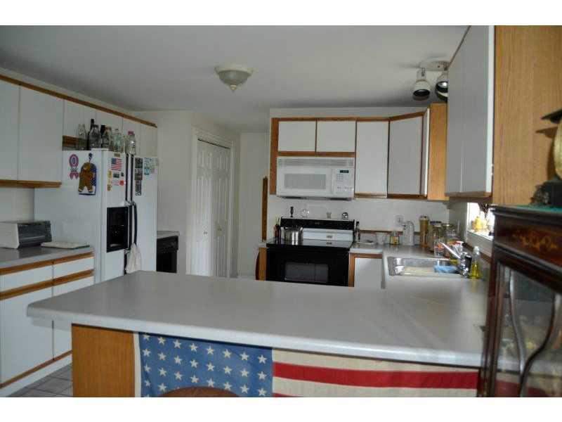 46 King Hl Road Naples, ME 04055 - Photo 11 of 30 Kitchen.