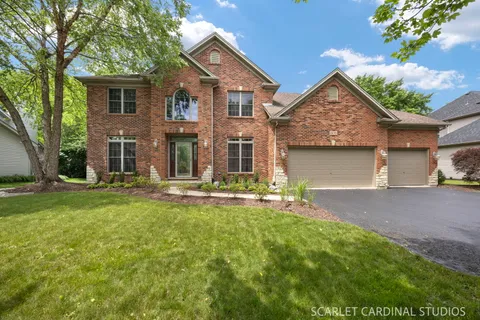 $570,000 | 609 Spruce Court, Oswego, IL 60543