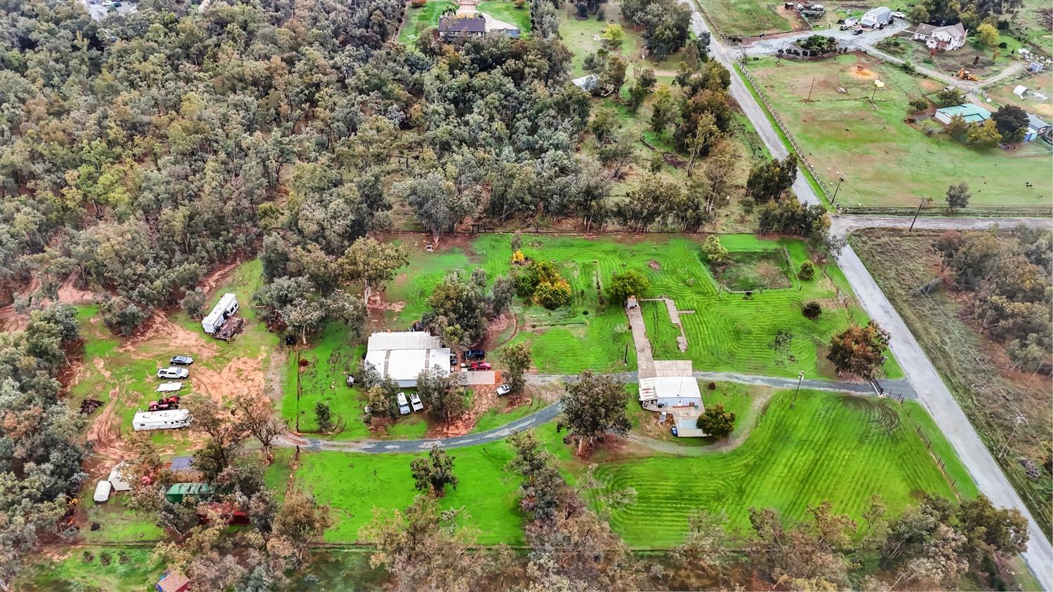 13435 Bennett Road Herald, CA 95638 - Photo 77 of 80 a backyard of a house with a yard and outdoor seating