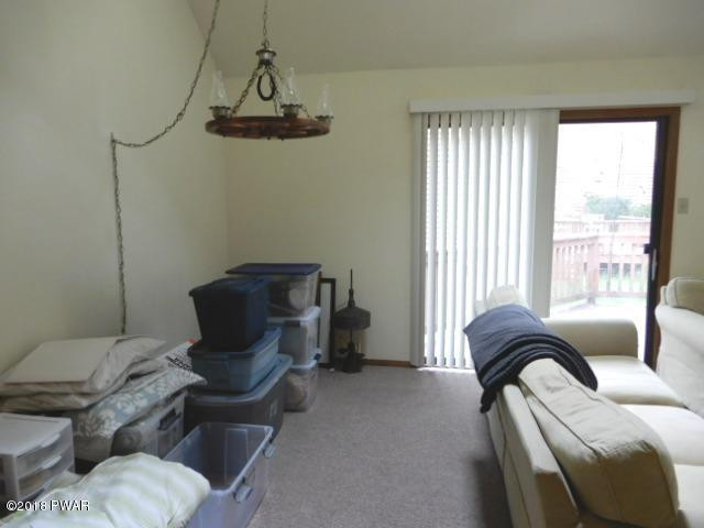253 Bristol Way Bushkill, PA 18324 - Photo 7 of 13