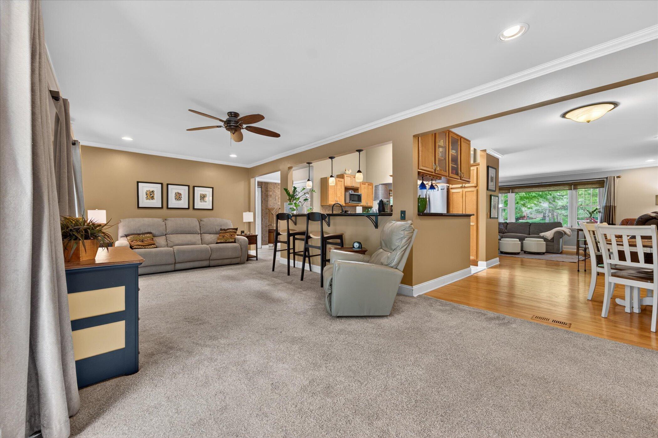 2801 North Tipsico Lake Road Hartland, MI 48353 - Photo 20 of 77 09-2801-N-Tipsico-Lake-Rd-WindowStill