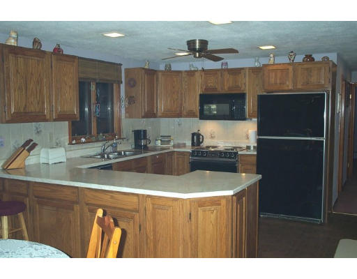 113 Cambridge Road Woburn, MA 01801 - Photo 2 of 3 Gallery Image 2