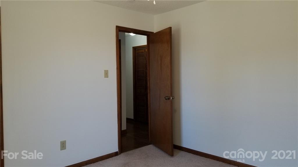 1226 Pleasant Grove Church Road Crouse, NC 28033 - Photo 14 of 27