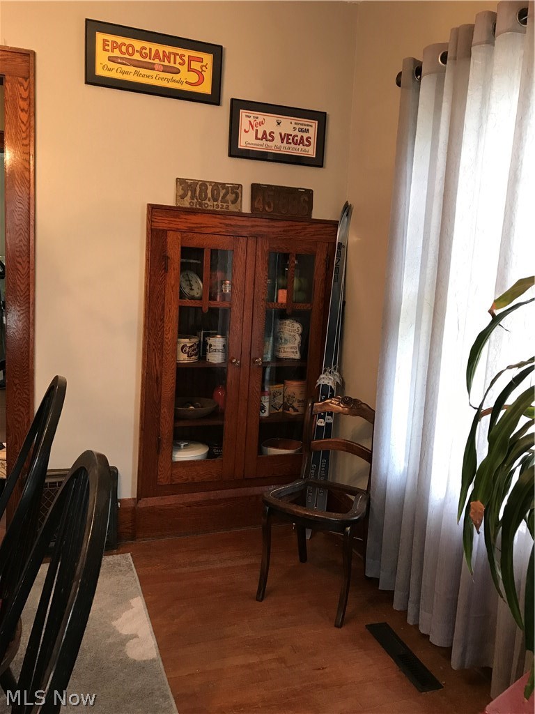 3444 Greenwich Road Barberton, OH 44203 - Photo 18 of 29 Dining room with beautiful built in cabinet