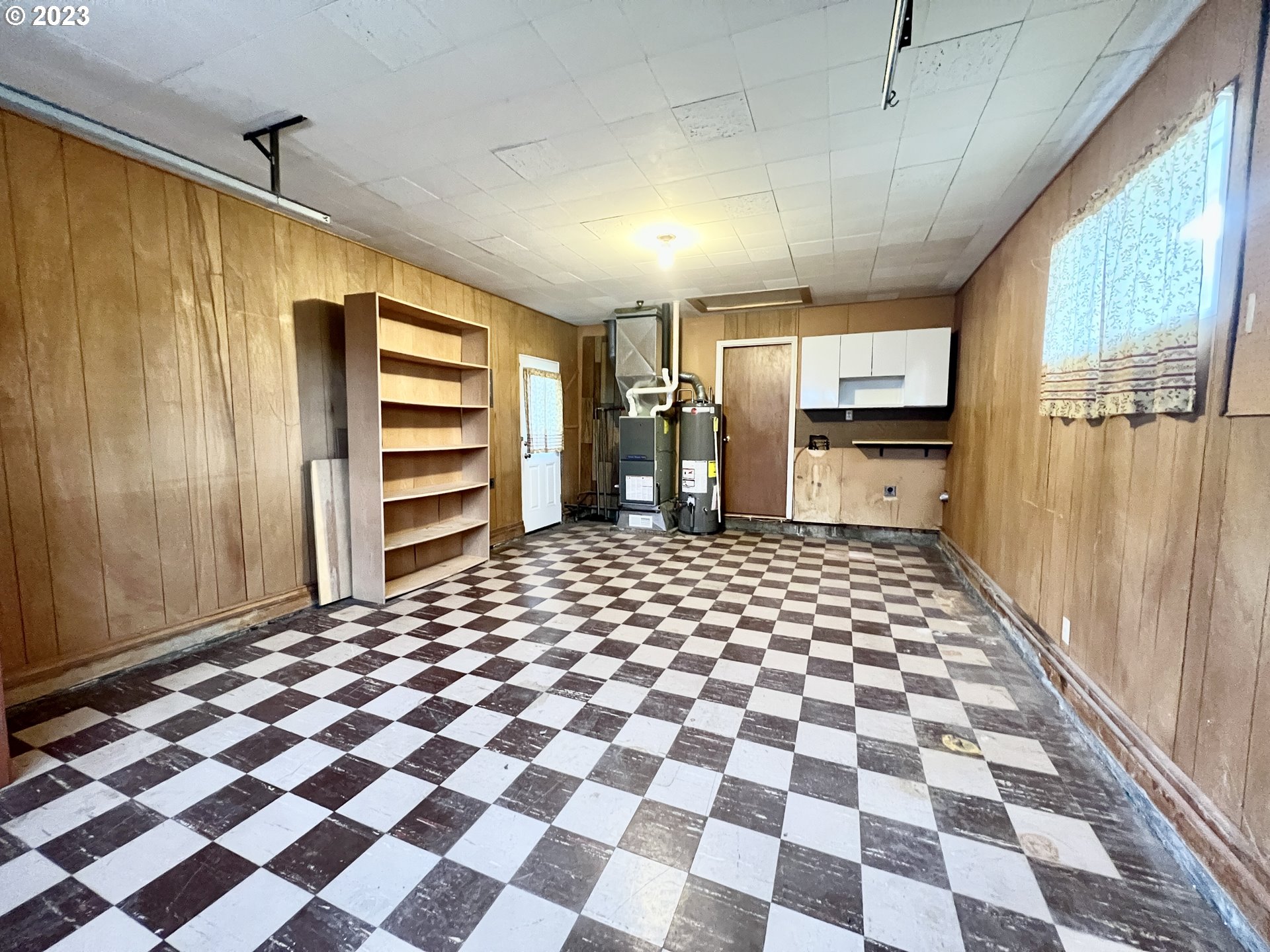 2422 Southwest Olson Avenue Pendleton, OR 97801 - Photo 11 of 17 Gallery Image 11