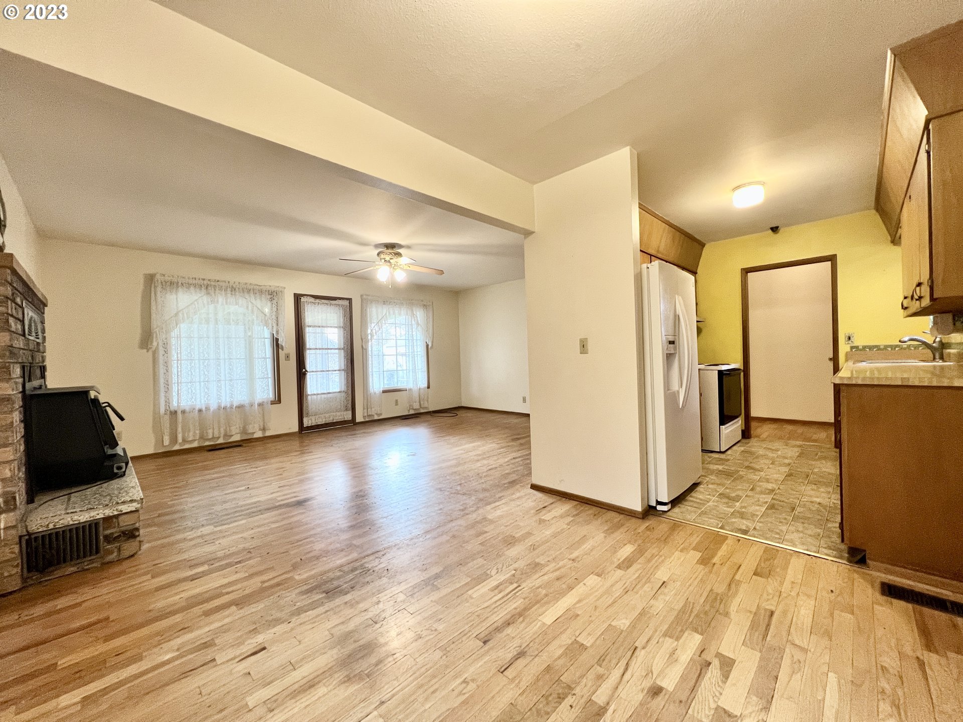 2422 Southwest Olson Avenue Pendleton, OR 97801 - Photo 7 of 17 Gallery Image 7