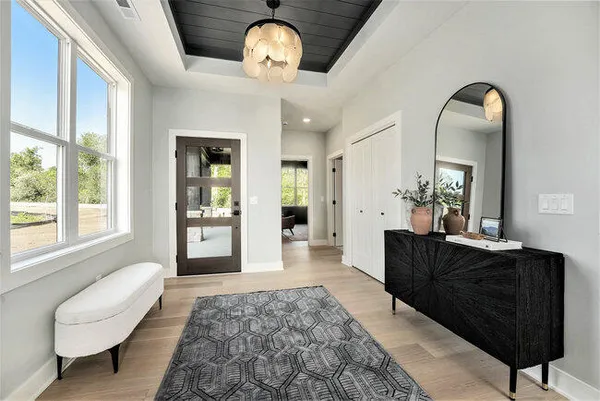 $1,169,000 | 2284 Knapp Blf Court, Ada, MI 49301