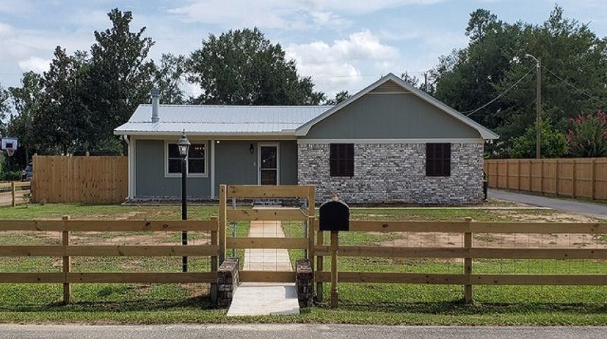 217 West Pedigo Avenue Foley, AL 36535 - Photo 1 of 22