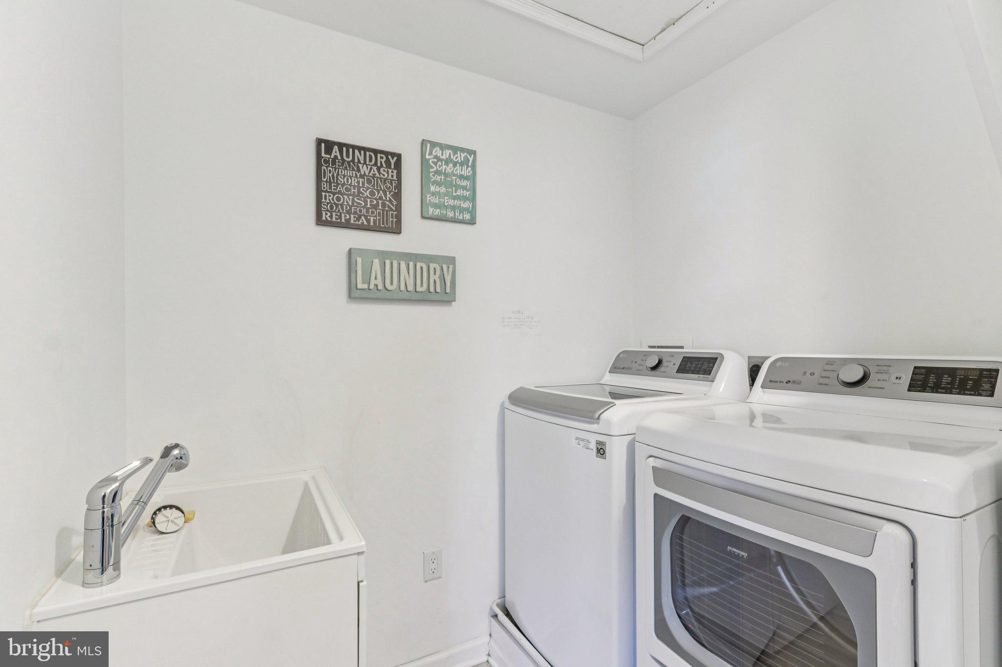 740 Signal Hill Road Dresher, PA 19025 - Photo 29 of 55 Laundry room in main bedroom