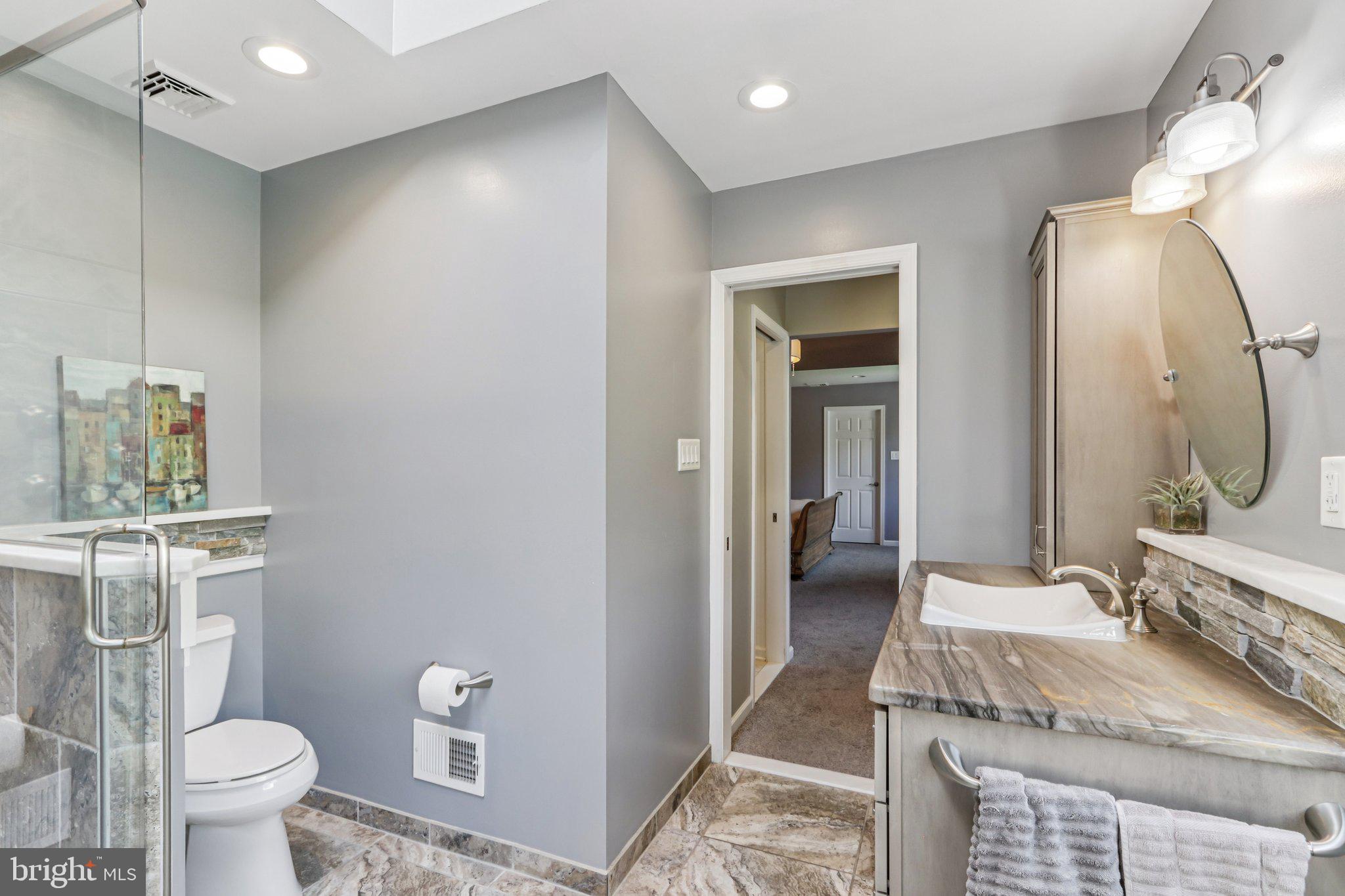 740 Signal Hill Road Dresher, PA 19025 - Photo 30 of 55 Main bathroom