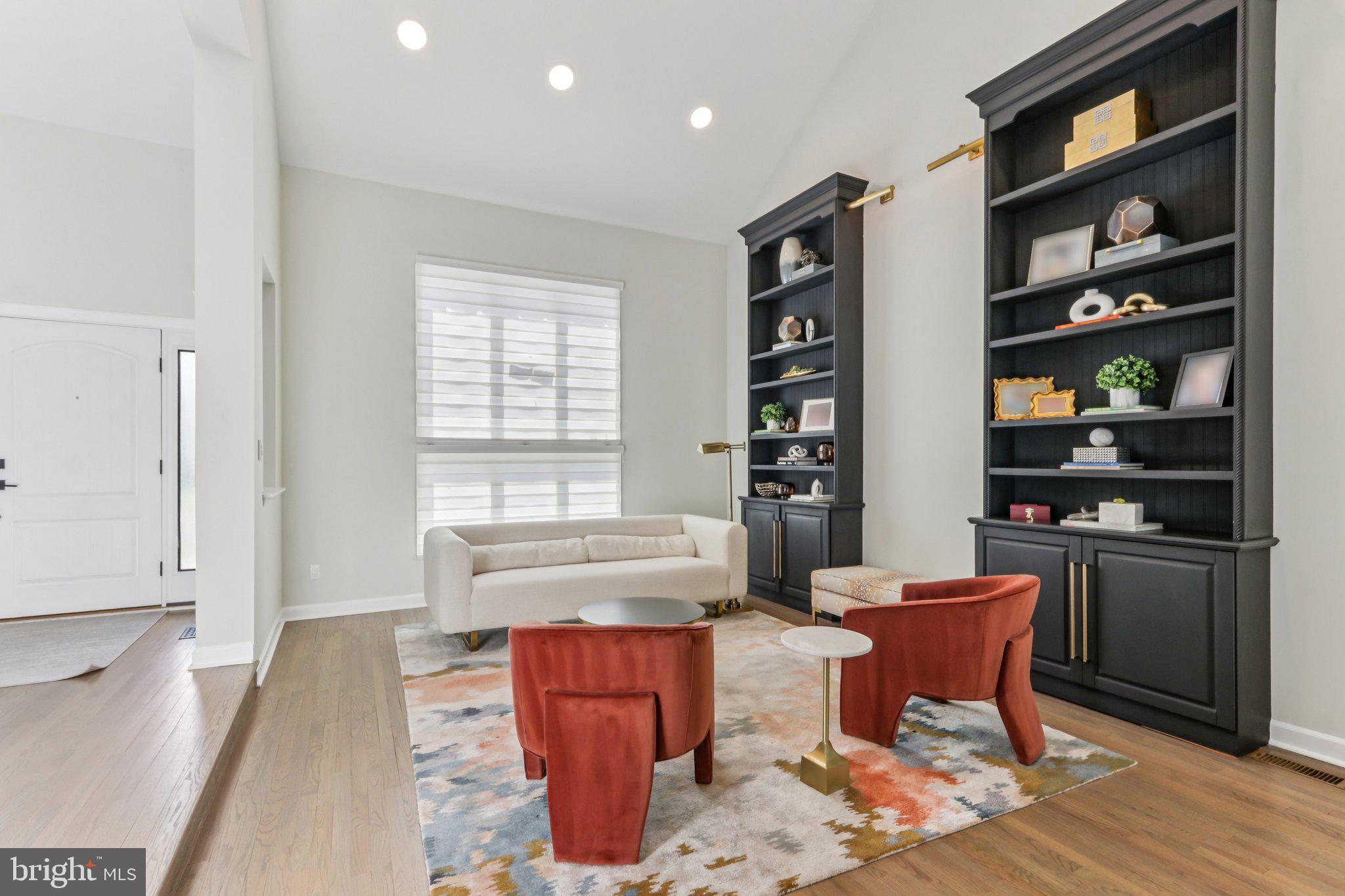 740 Signal Hill Road Dresher, PA 19025 - Photo 3 of 55 Living room
