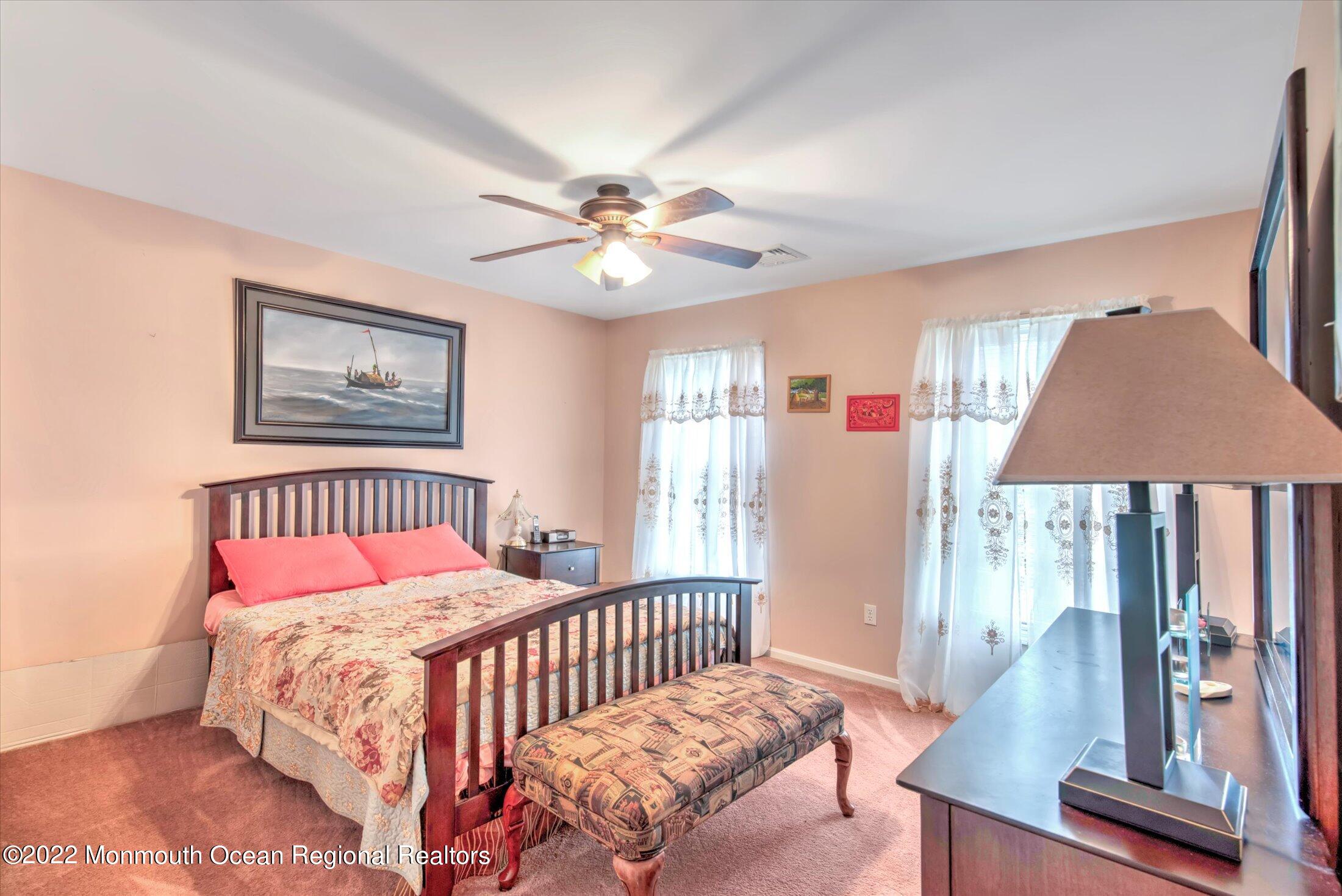 6 Cranberry Court Cream Ridge, NJ 08514 - Photo 33 of 50 BEDROOM