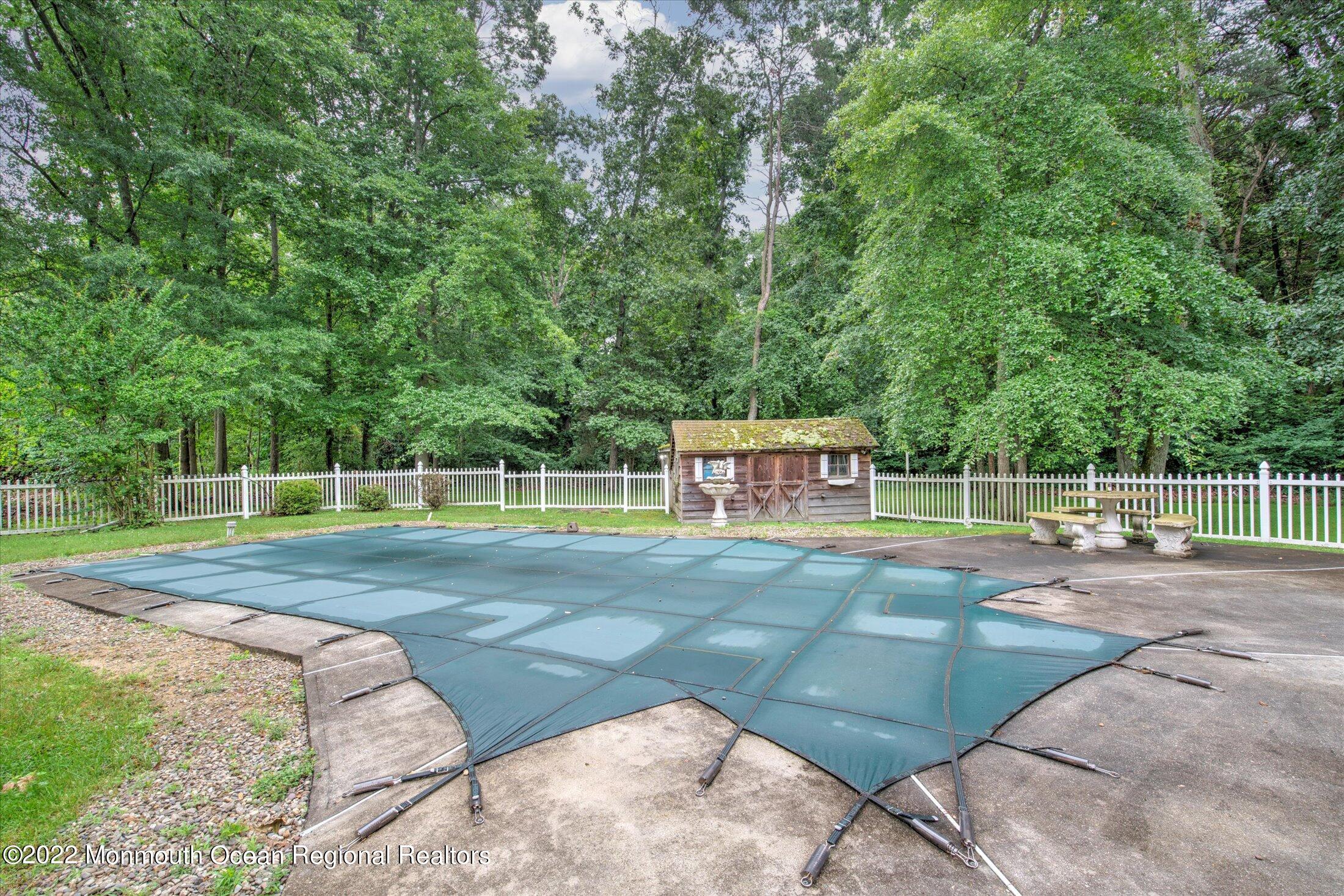 6 Cranberry Court Cream Ridge, NJ 08514 - Photo 48 of 50 POOL