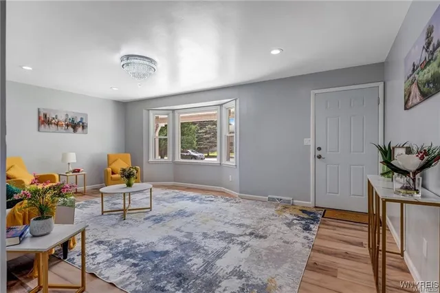 $249,900 | 41 Freemont Avenue, Cheektowaga, NY 14043