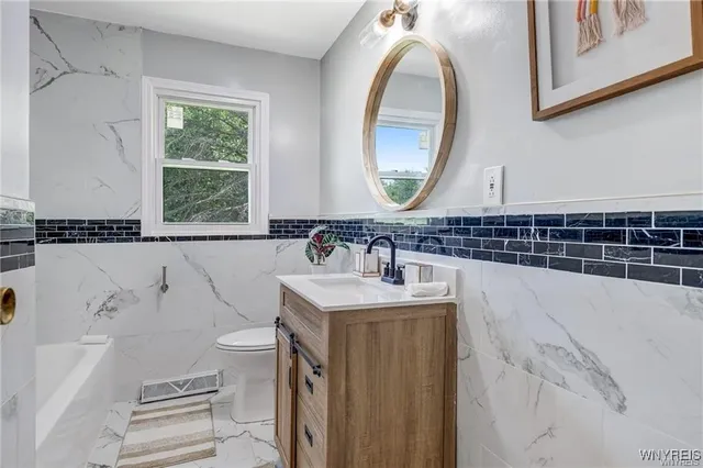 $249,900 | 41 Freemont Avenue, Cheektowaga, NY 14043