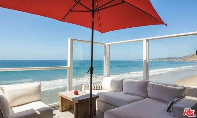 25408 Malibu Road Malibu, CA 90265 - Photo 2 of 15