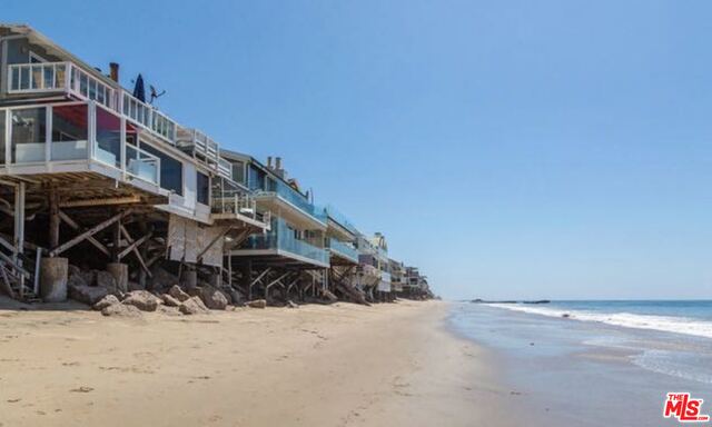 25408 Malibu Road Malibu, CA 90265 - Photo 13 of 15