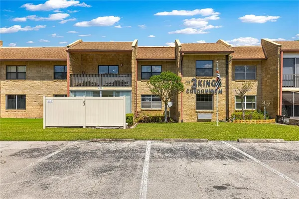 $135,000 | 2837 Northeast 3rd Street, Unit 203, Ocala, FL 34470