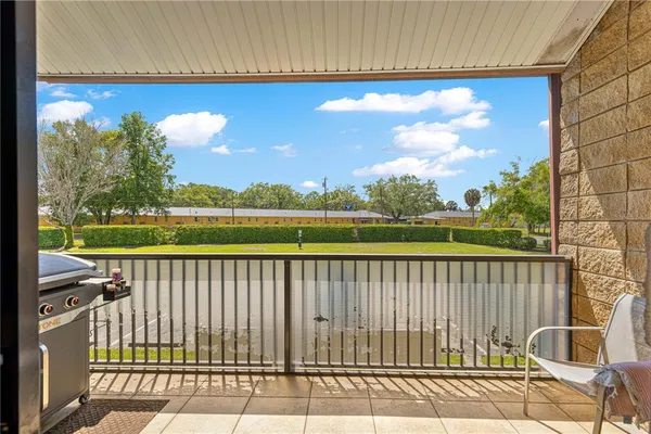 $135,000 | 2837 Northeast 3rd Street, Unit 203, Ocala, FL 34470