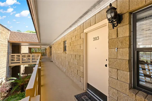 $135,000 | 2837 Northeast 3rd Street, Unit 203, Ocala, FL 34470