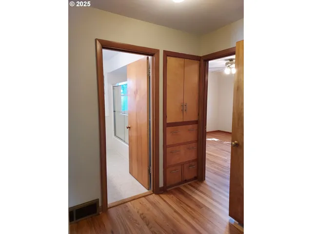 $529,900 | 10329 Northeast Brazee Street, Portland, OR 97220
