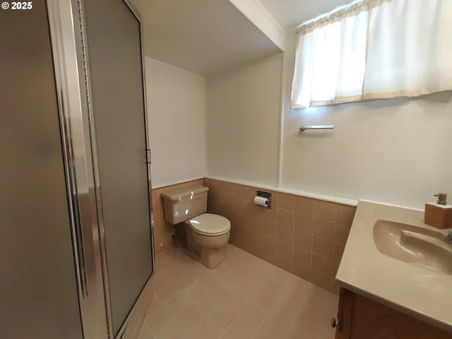 $529,900 | 10329 Northeast Brazee Street, Portland, OR 97220