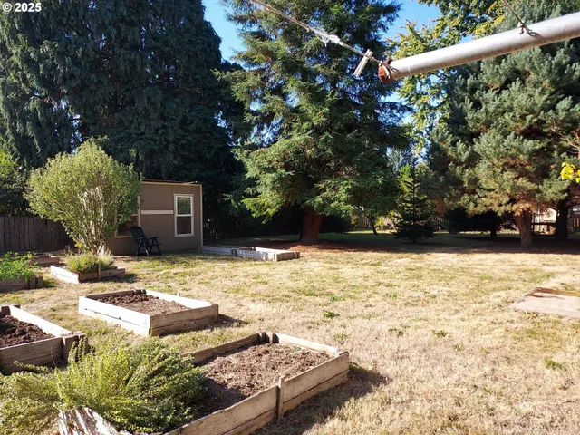 $529,900 | 10329 Northeast Brazee Street, Portland, OR 97220