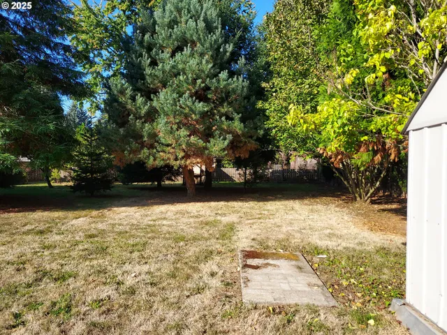 $529,900 | 10329 Northeast Brazee Street, Portland, OR 97220