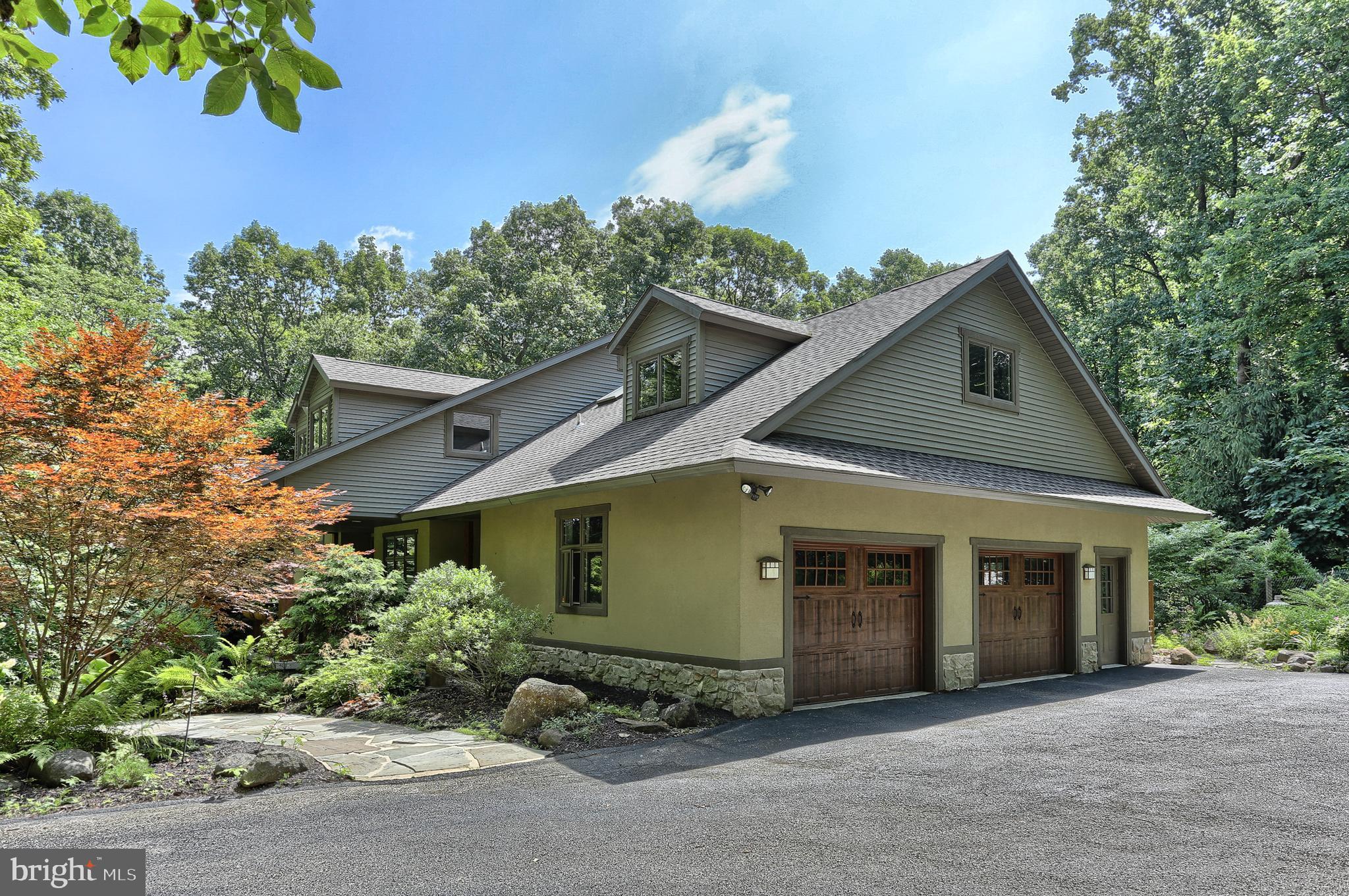 620 Garriston Road Lewisberry, PA 17339 - Photo 3 of 53 Garage Side View