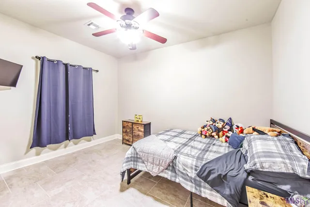 $225,000 | 244 Bayou Vista Drive, Thibodaux, LA 70301