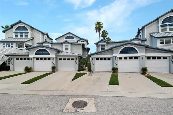 $9,500 | 1335 Siesta Bayside Drive, Unit 1335C, Sarasota, FL 34242